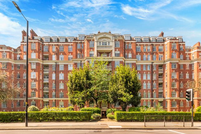 Clive Court, Maida Vale, London 2 bed flat for sale