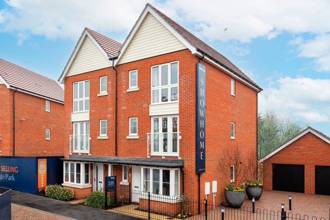 4 bedroom semi-detached house for sale