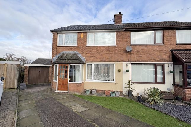 Chatsworth Close, Hollins BL9 3 bed semi