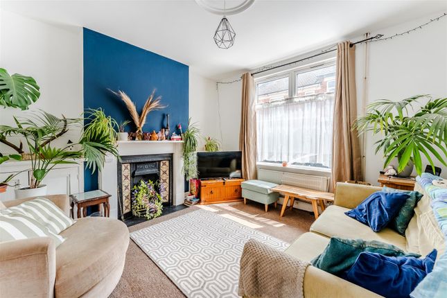 3 bed terraced house