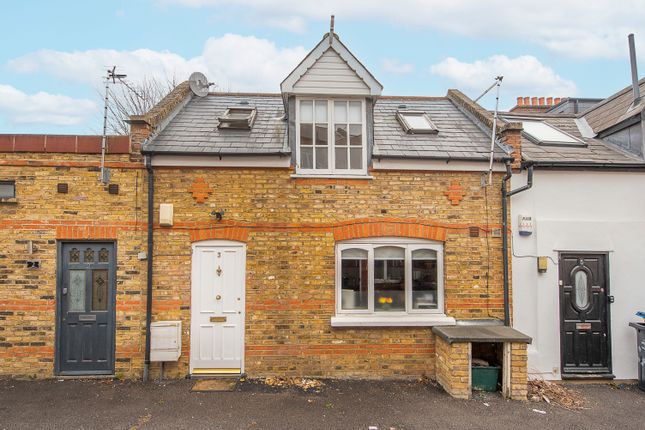 1 bed detached house