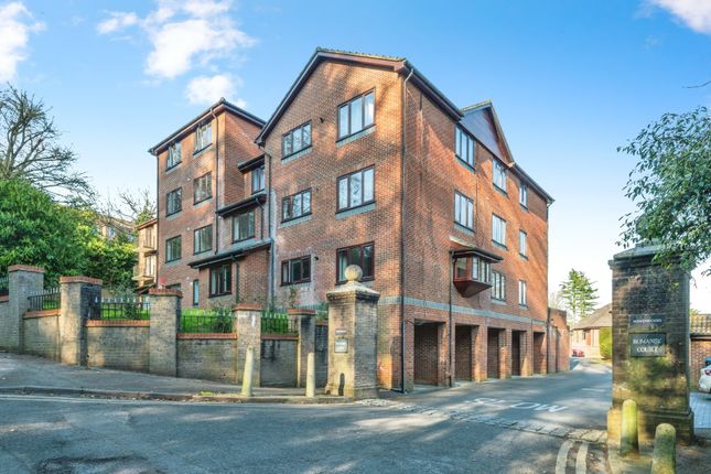 1 bedroom maisonette for sale
