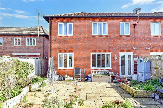 3 bed end terrace house