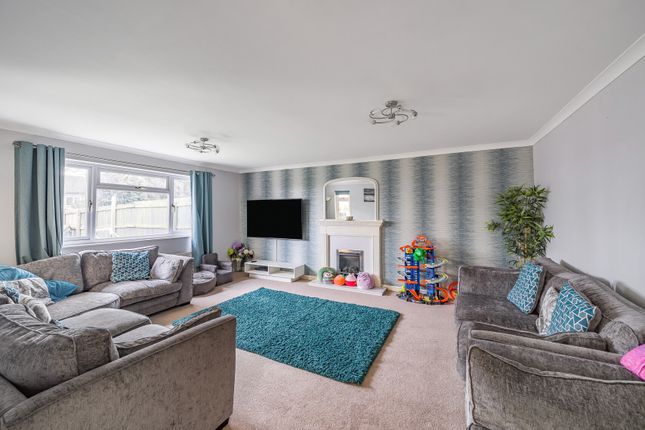 Grange End, Radstock BA3 5 bed detached house for sale