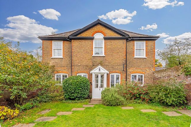 Orleans Road, St Margarets Village 3 bed detached house for sale