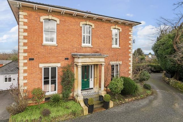 7 bed town house