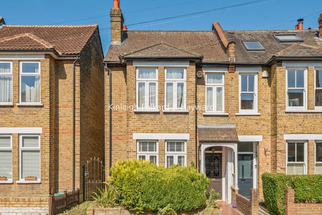 Babbacombe Road, Bromley, Kent, BR1 3 bed semi
