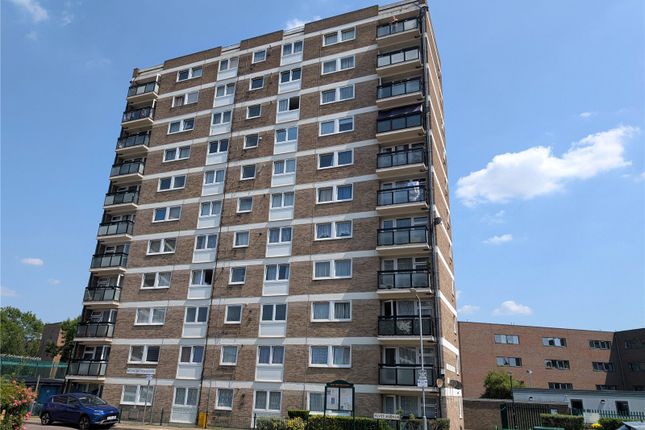 Elvet Avenue, Romford RM2 2 bed flat for sale