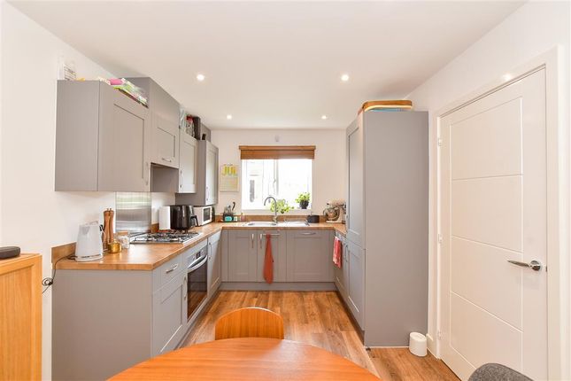 3 bed semi-detached house