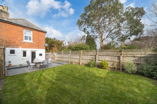 2 bedroom semi-detached house for sale