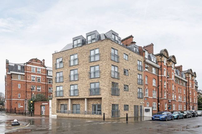 The Watergarden Apartments, Sceptre... 2 bed flat for sale