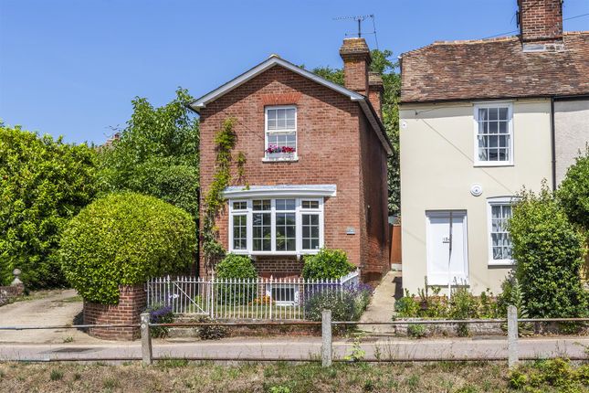 2 bed detached house