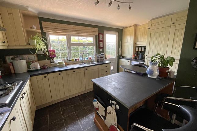 Bognor Road, Climping, Littlehampton... 3 bed park home for sale