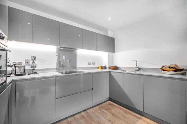 Iverson Point, East Greenwich... 2 bed flat for sale