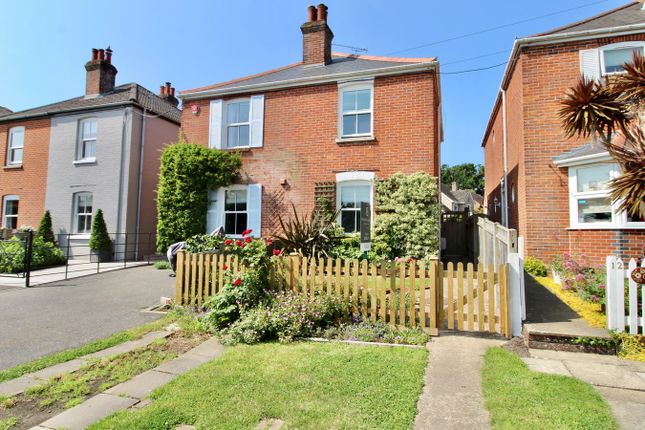 2 bedroom semi-detached house for sale
