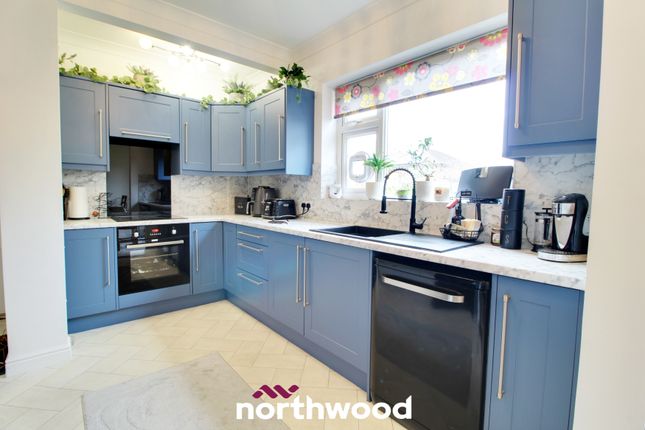 4 bedroom semi-detached house for sale