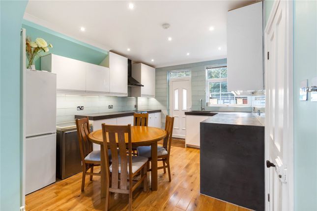 3 bed end terrace house
