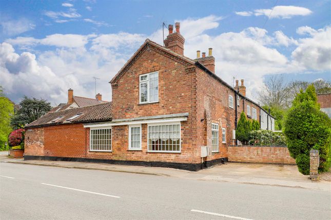 2 bed end terrace house