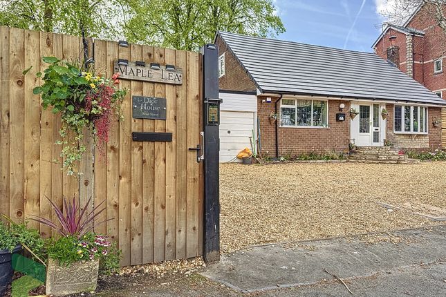 Ross Street, Darwen 3 bed detached bungalow for sale