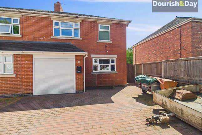 Gordon Avenue, Stafford ST16 3 bed semi