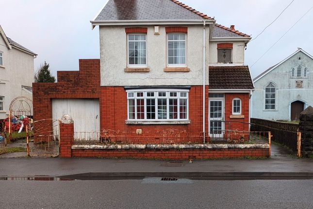 3 bed detached house