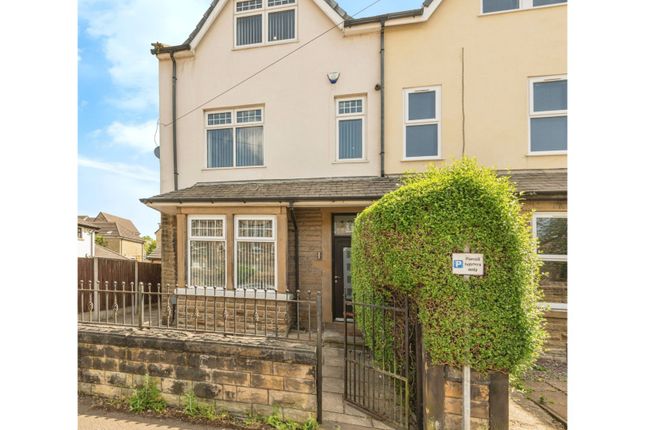 4 bed terraced house