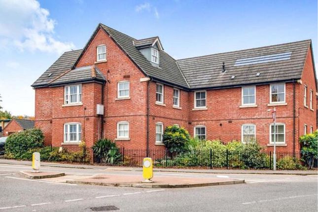 2 bedroom ground floor flat for sale