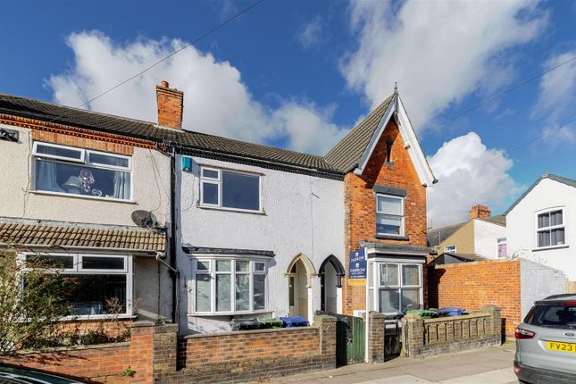 3 bed terraced house