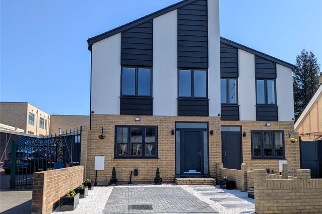 4 bedroom semi-detached house for sale