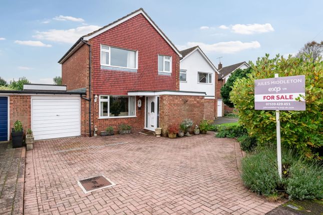 Wellswood Close, Hemel Hempstead HP2 3 bed link detached house for sale