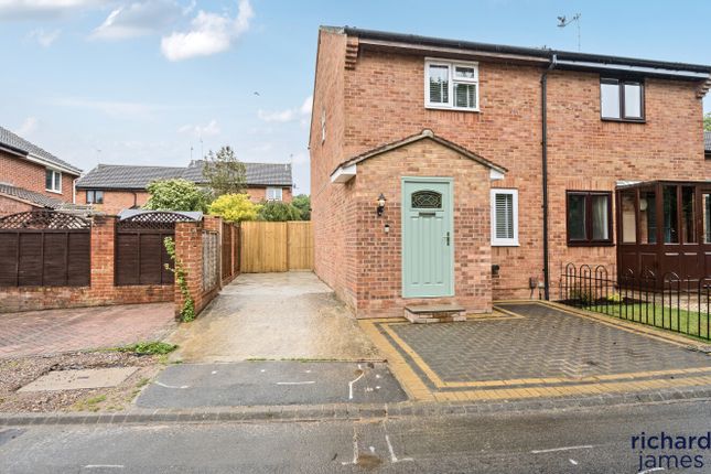 Shetland Close, Ramleaze, Swindon, SN5 2 bed semi