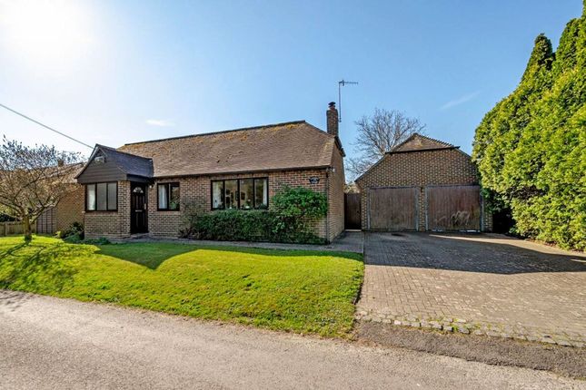 Post Office Lane, North Mundham, PO20 3 bed detached bungalow for sale