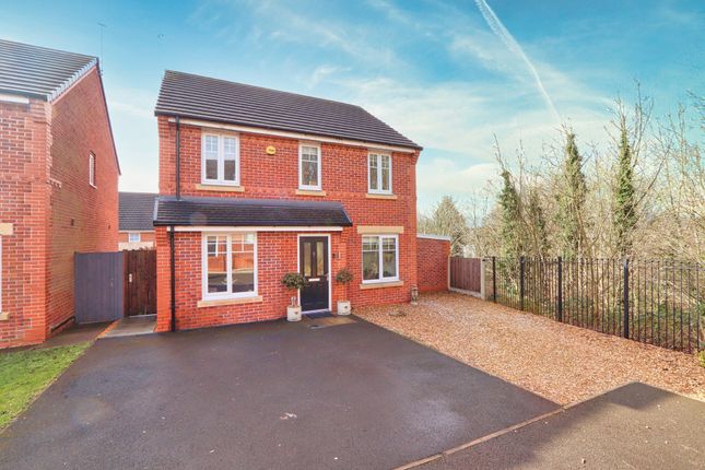 3 bed detached house