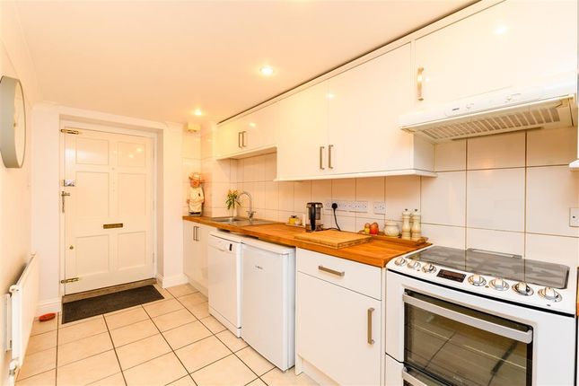 2 bed flat