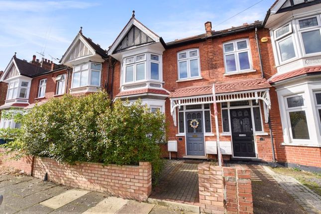 Somerset Road, Harrow 2 bed maisonette for sale