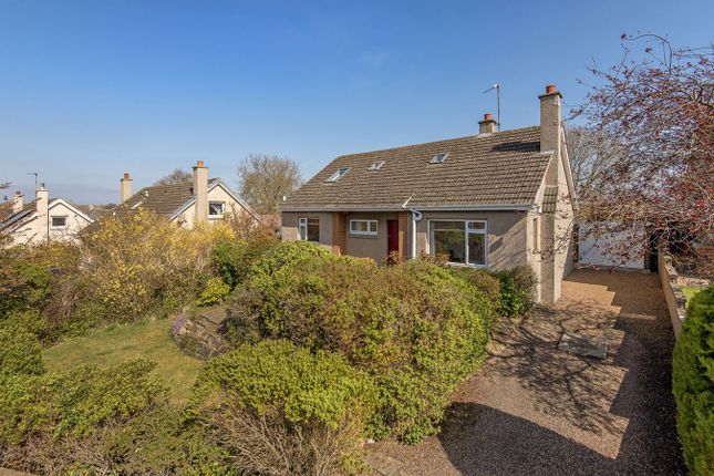 3 bed detached house