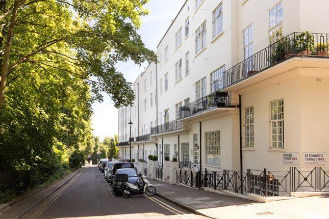Ormonde Terrace, St. John's Wood 2 bed apartment for sale