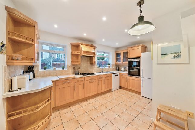 Admiral Close, Bristol BS16 4 bed detached house for sale