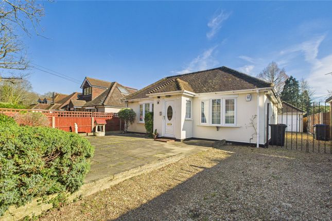 Scotts Grove Road, Woking GU24 2 bed bungalow for sale