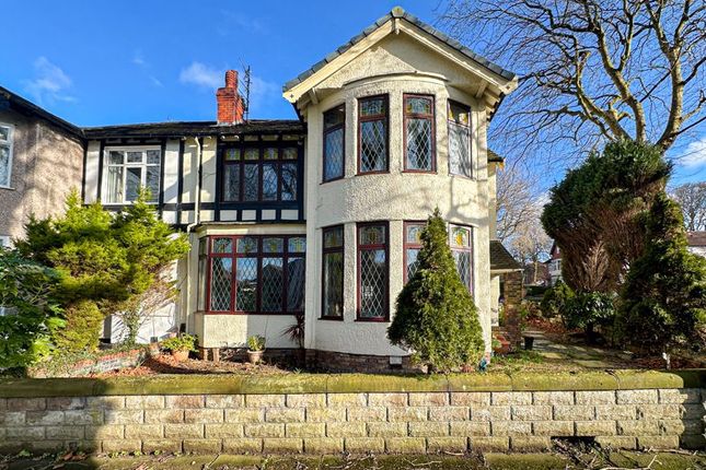 5 bedroom semi-detached house for sale