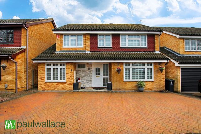 Tennand Close, West Cheshunt 4 bed detached house for sale