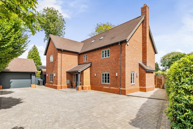 Ashlyns Grove, Berkhamsted 5 bed detached house for sale