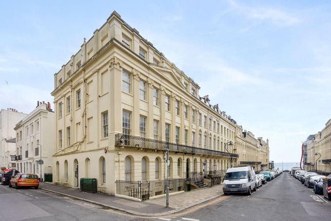 2 bedroom maisonette for sale