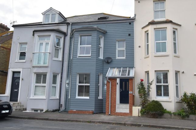 4 bedroom terraced house for sale