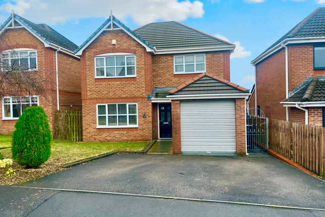 4 bed detached house