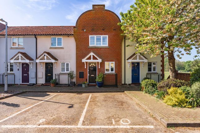 Magdalen Court, Eye IP23 3 bed terraced house for sale