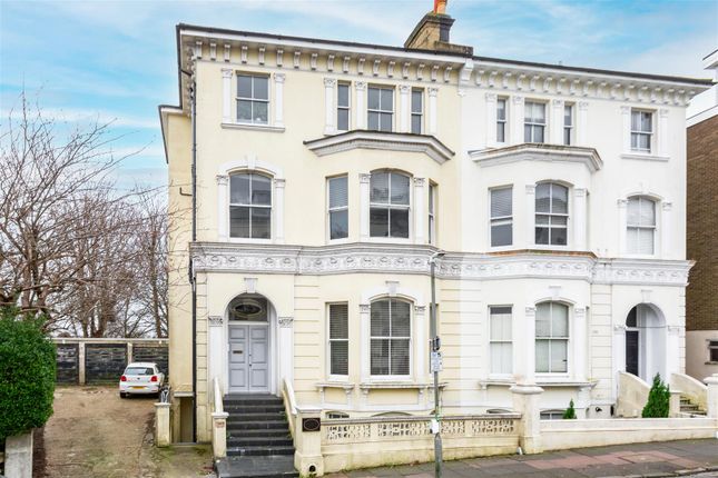 Buckingham Road, Brighton 1 bed apartment for sale