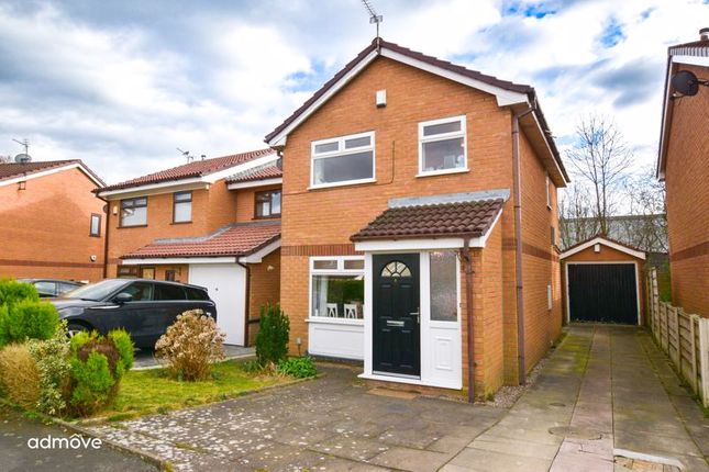 Pochard Drive, Altrincham, WA14 5NJ 3 bed detached house for sale