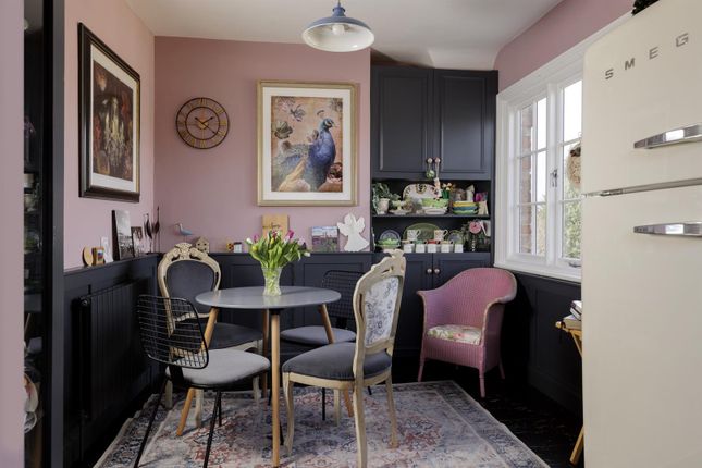 Guys Cliffe Avenue, Leamington Spa 3 bed apartment for sale