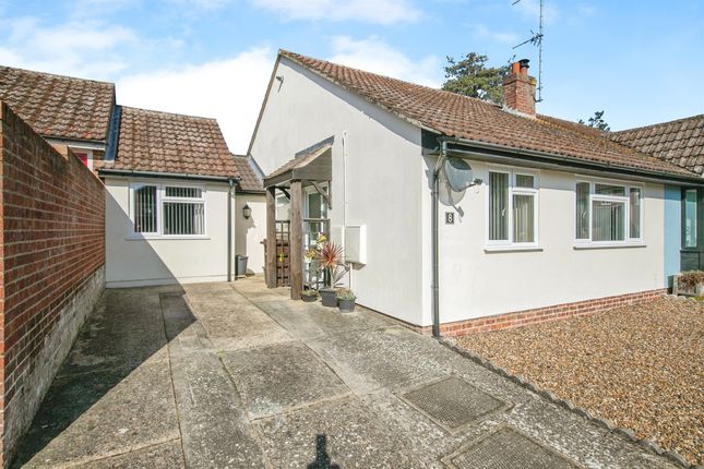 2 bedroom semi-detached bungalow for sale